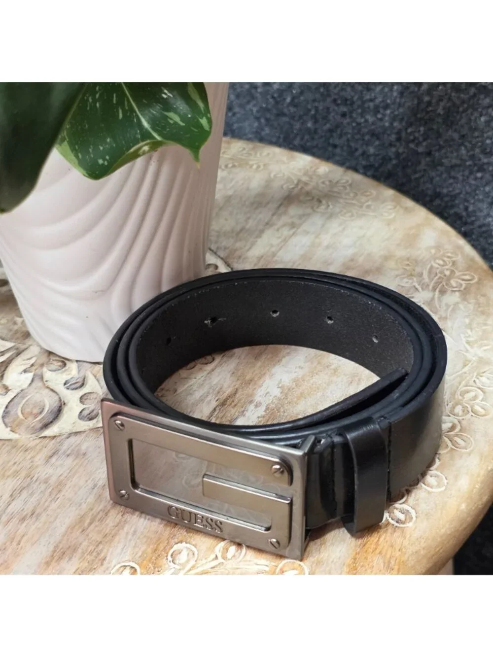 Guess Black Genuine Leather G Logo Plaque Belt Silver Buckle Size 40 Casual Mod